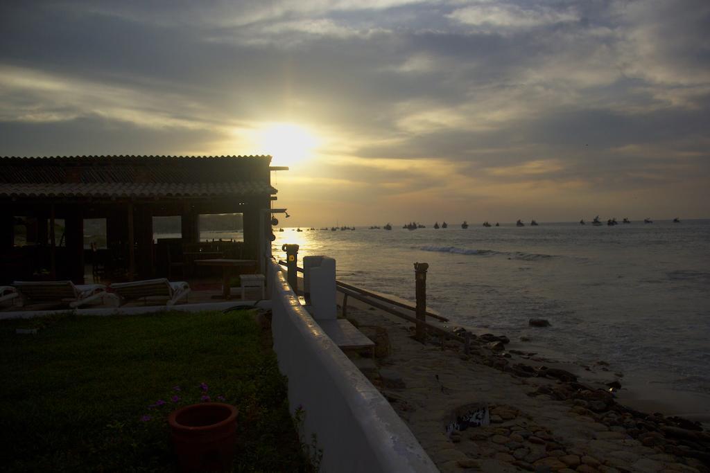 Punta Ballenas Mancora Lodge Kültér fotó