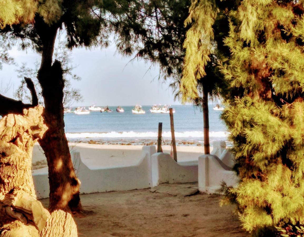 Punta Ballenas Mancora Lodge Kültér fotó