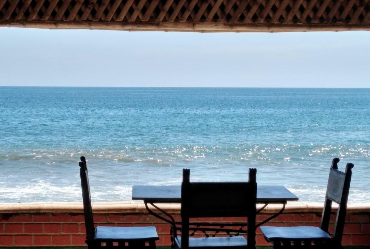 Punta Ballenas Mancora Lodge Kültér fotó