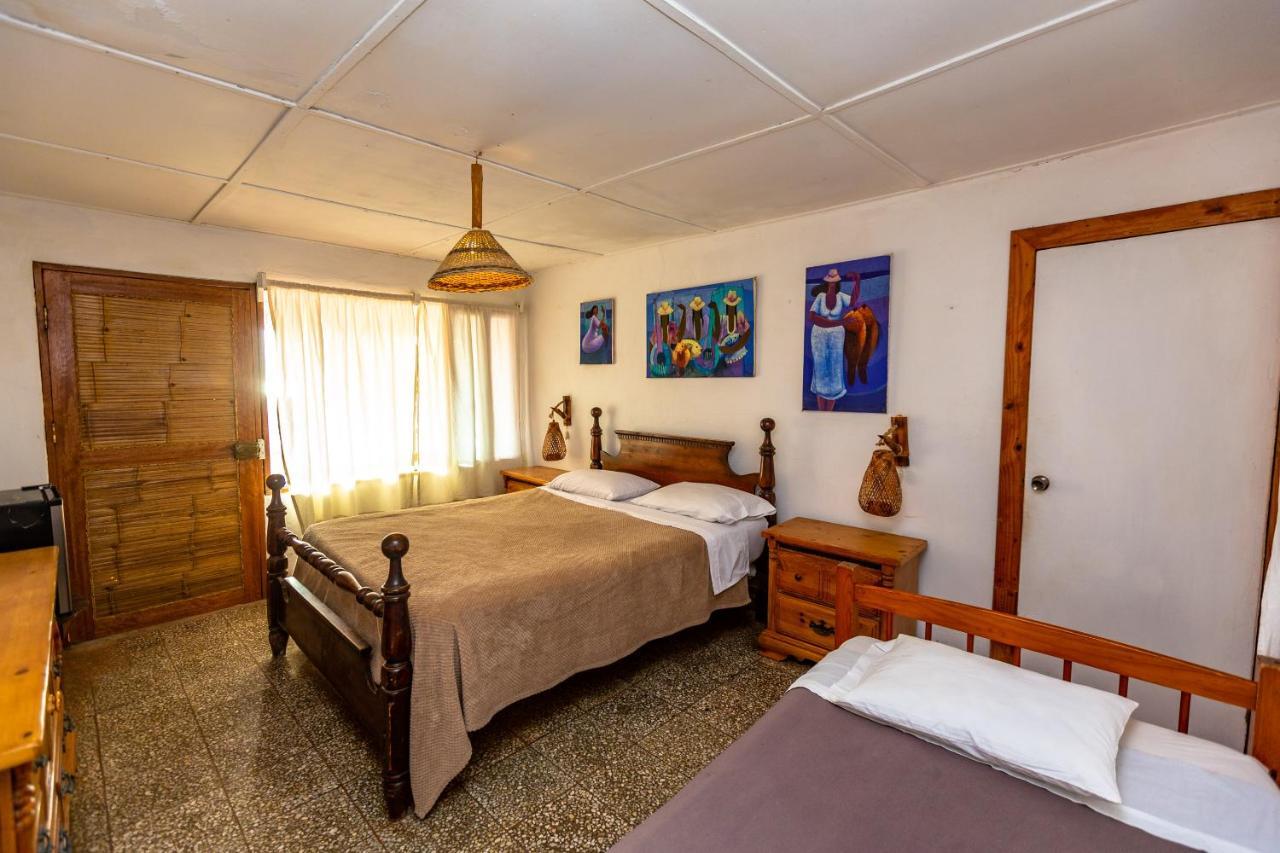 Punta Ballenas Mancora Lodge Kültér fotó
